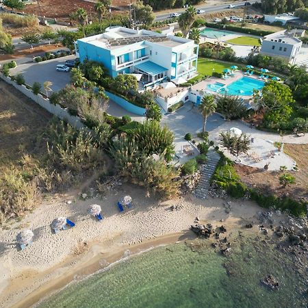 Kanakis Blue Beach Apartments Petres  Esterno foto