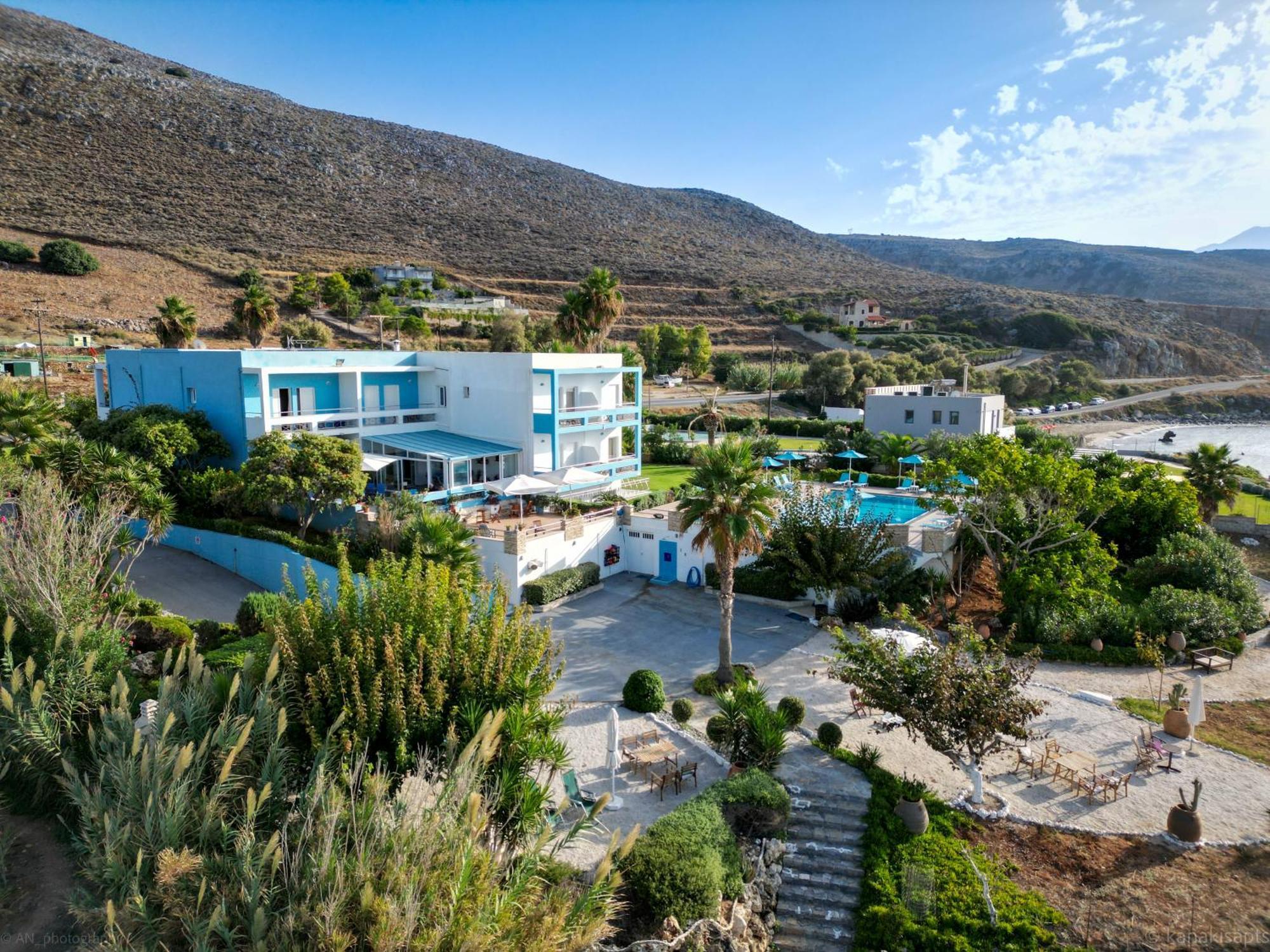 Kanakis Blue Beach Apartments Petres  Esterno foto