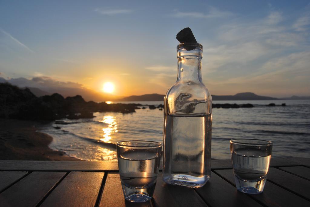Kanakis Blue Beach Apartments Petres  Esterno foto