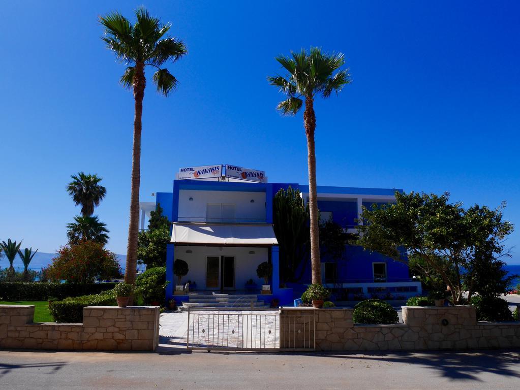 Kanakis Blue Beach Apartments Petres  Esterno foto