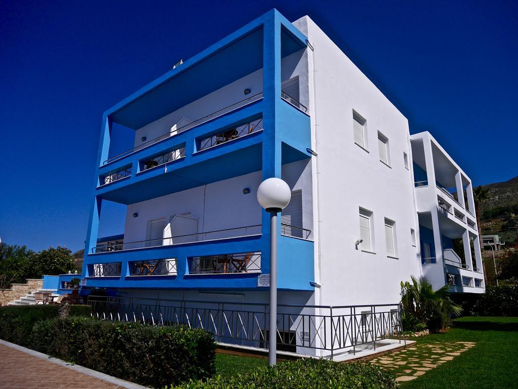 Kanakis Blue Beach Apartments Petres  Esterno foto