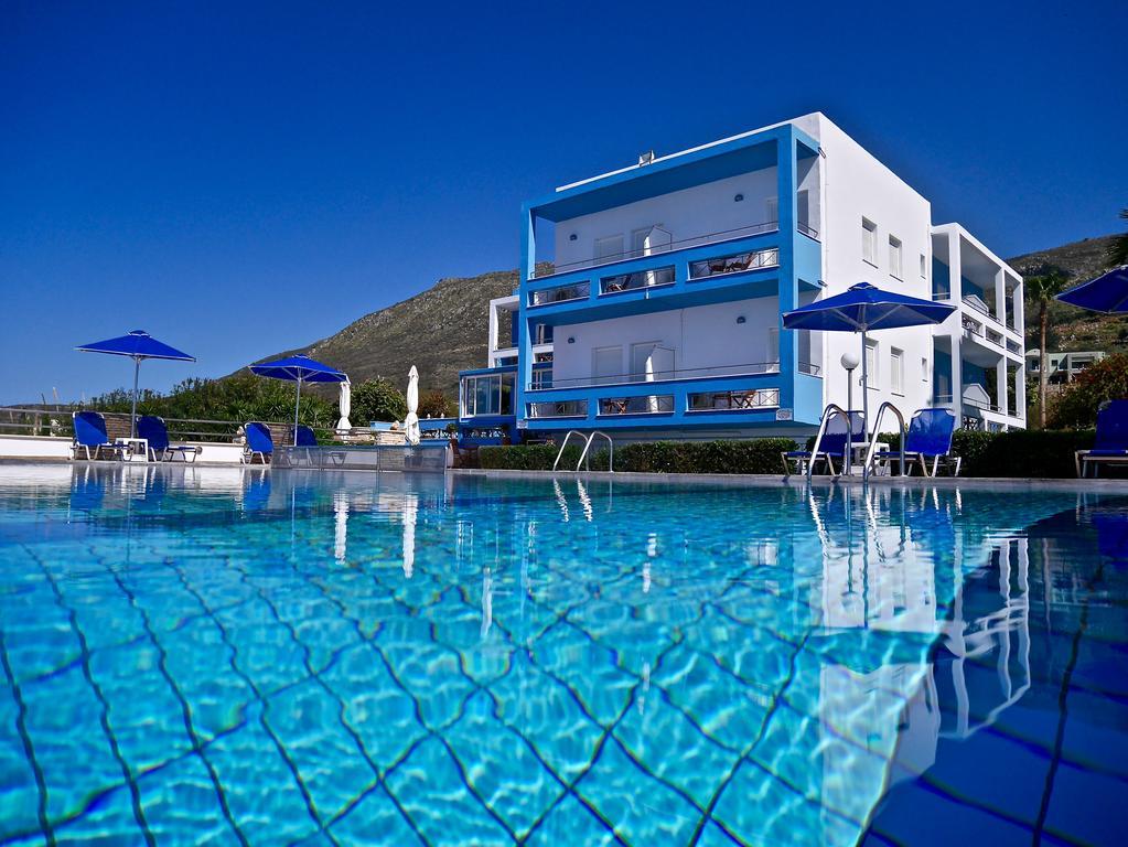 Kanakis Blue Beach Apartments Petres  Esterno foto